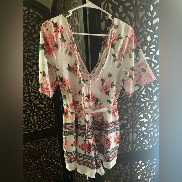 Trixxi Pants - Pink Floral Romper (Never worn)